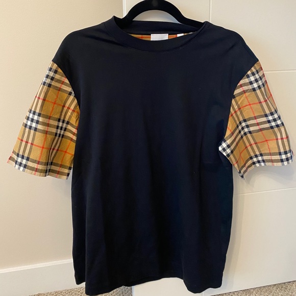 Burberry black check sleeve t-shirt - Picture 2 of 3